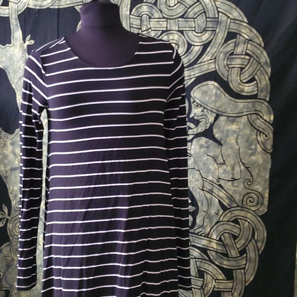 Long sleeve dress